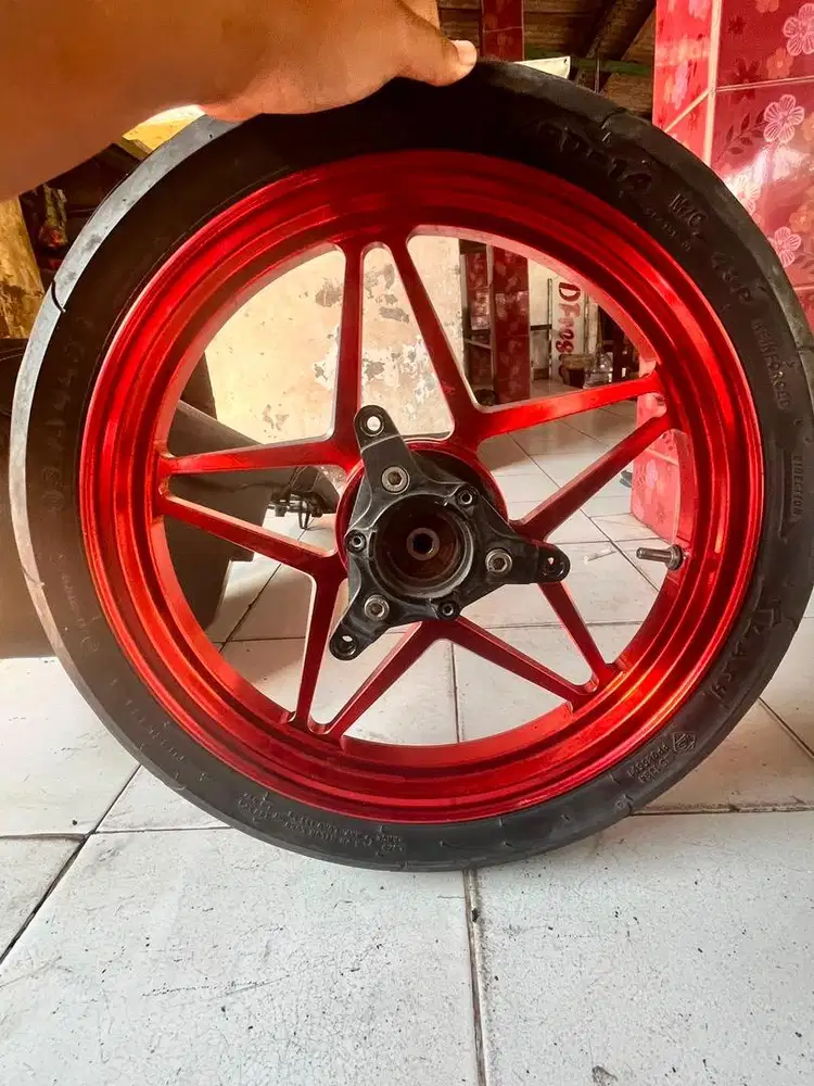 Velg VND + ban di jual