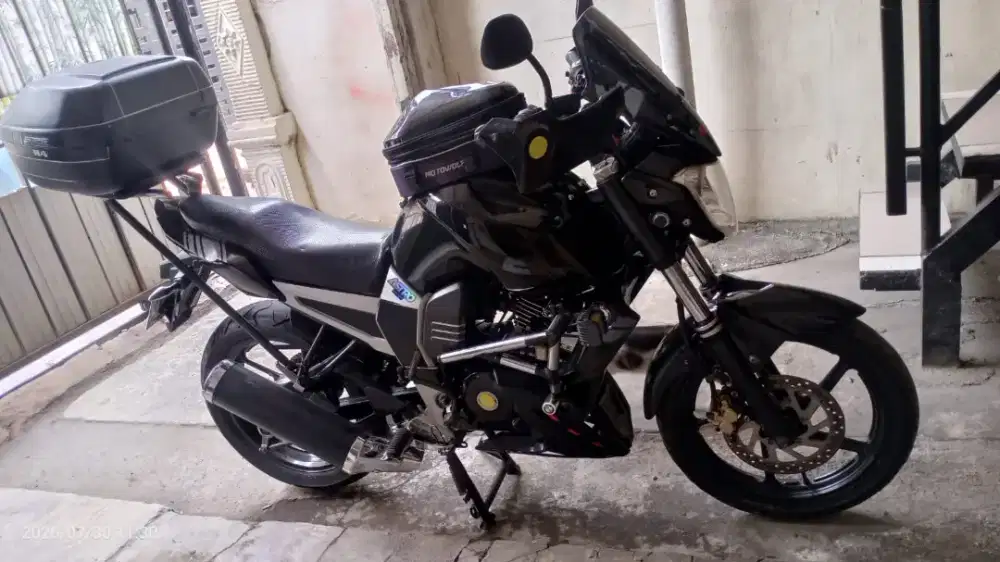 Motor Byson butuhin keperluan uang penting.