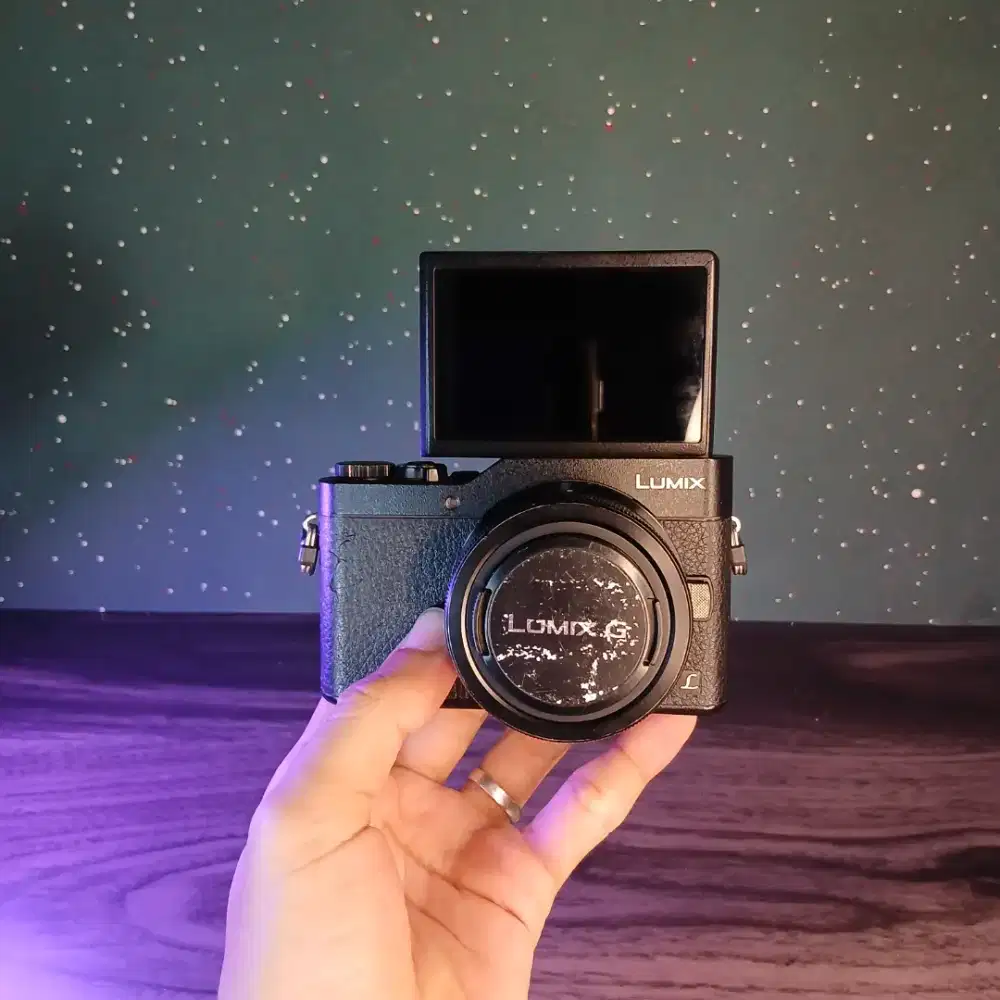 LUMIX GF9 KIT BLACK GOOD CONDITION FULLSETBOX