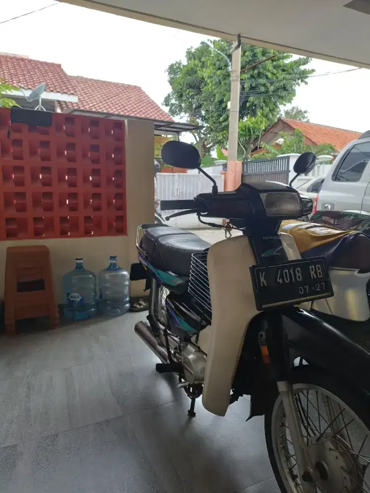 Astrea tahun 1994 type non stater