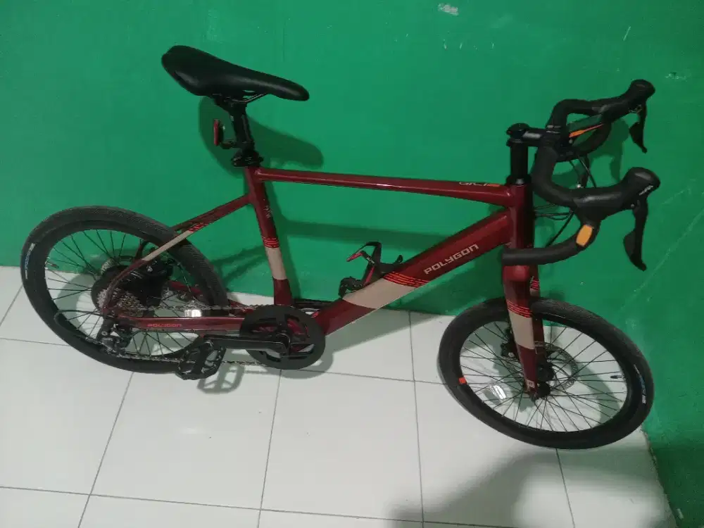 Sepeda E-bike Polygon gili fitte warna red Sparrow Odo 0Km anggap baru
