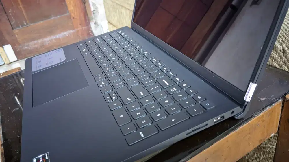 Dell Inspiron 15 3535 Ryzen 7 Touchscreen