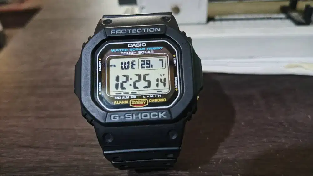 Casio G-Shock G-5600UE-1DR Tough Solar Full Set Garansi Resmi 11/2027