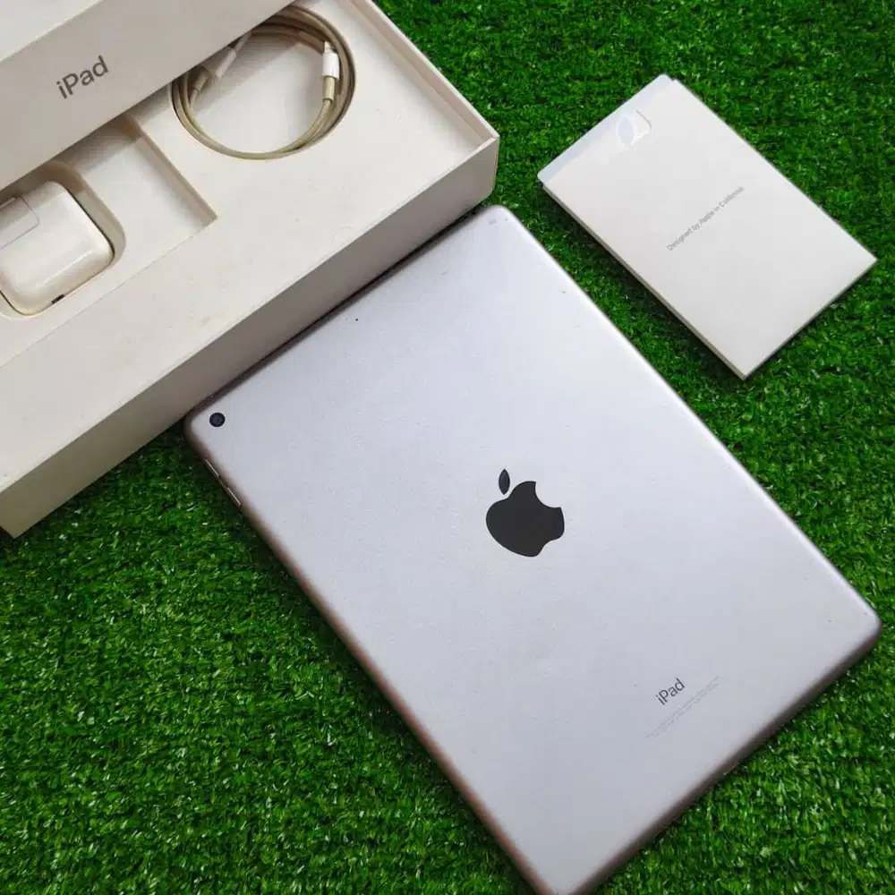 iPad Gen 6 32GB Space Gray ada dent Fullset Ori Ex Inter