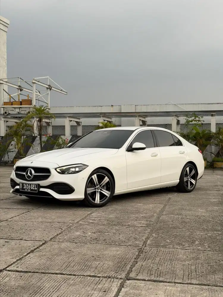(Km Low 29ribu Record) MERCEDES BENZ C200 AVANTGARDE FACELIFT 2022