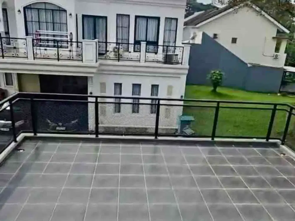 Rumah 2 Lantai Modern Minimalis 4+1 Kamar di The Green Venetian BSD City