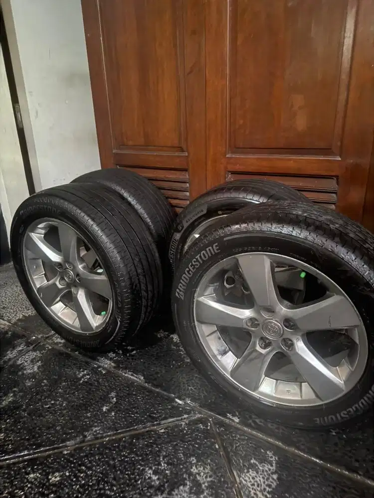 Velg Harrier R18