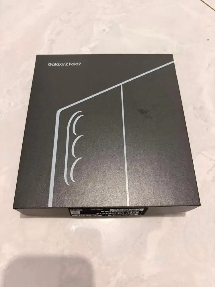 Samsung Z Fold 7 12/256 Original Blibli Offline Store
