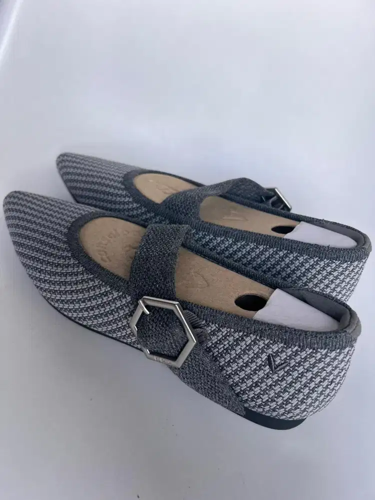 Sepatu VIVAIA Mary Jane pointed toe