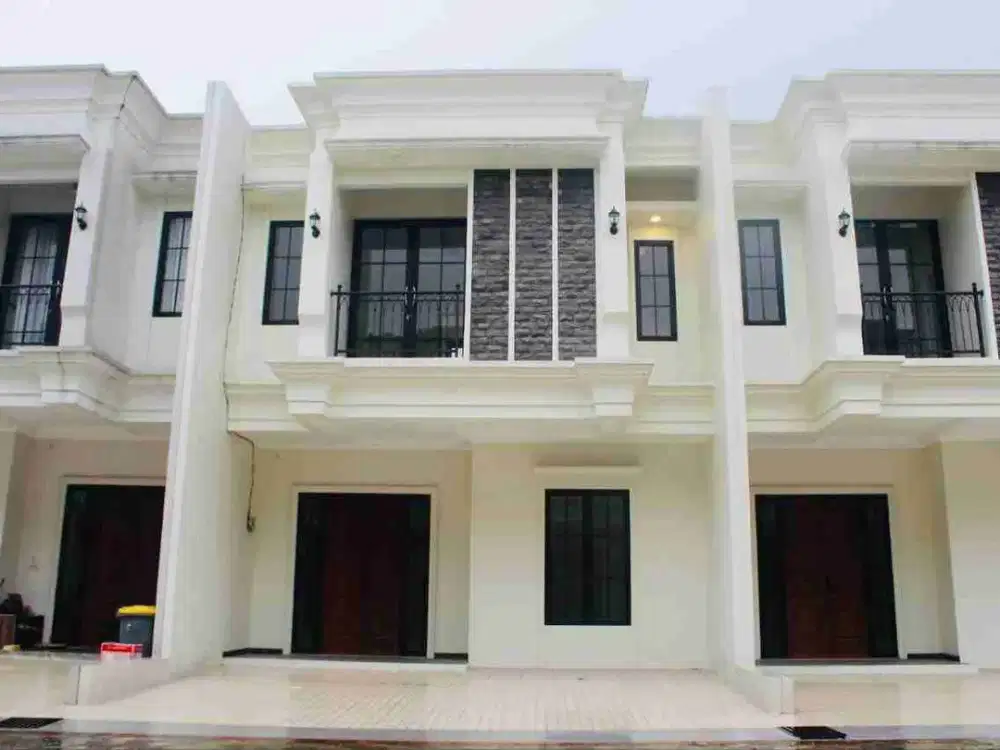 Di Jual Rumah 2 Lantai dkt ke jl Raya Kemang Depok