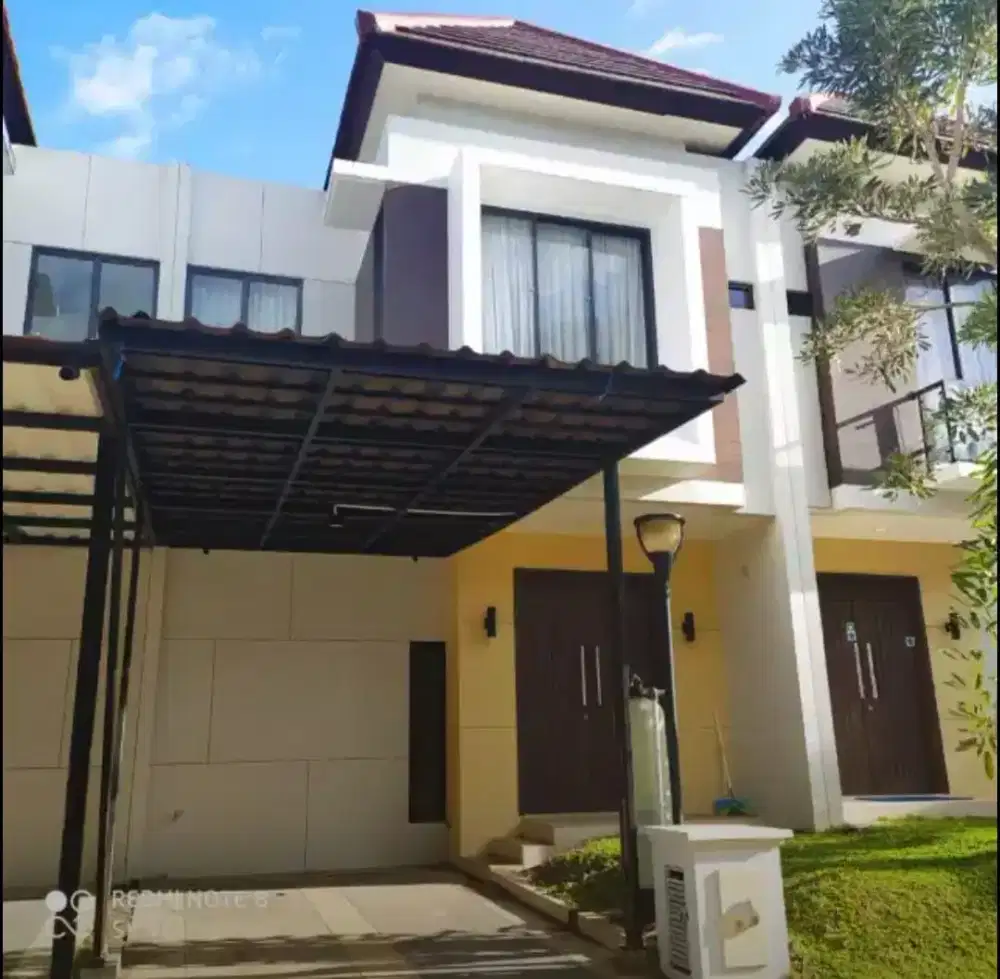 Dikontrakkan rumah include prabot di holland village. Manado