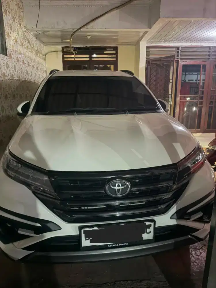 TOYOTA RUSH 1.5 S AUTOMATIC