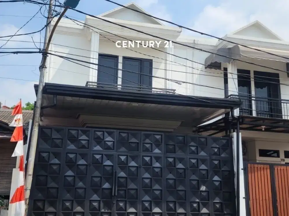 Rumah Modern 2 Lantai Semi Furnished Di Jakarta Timur