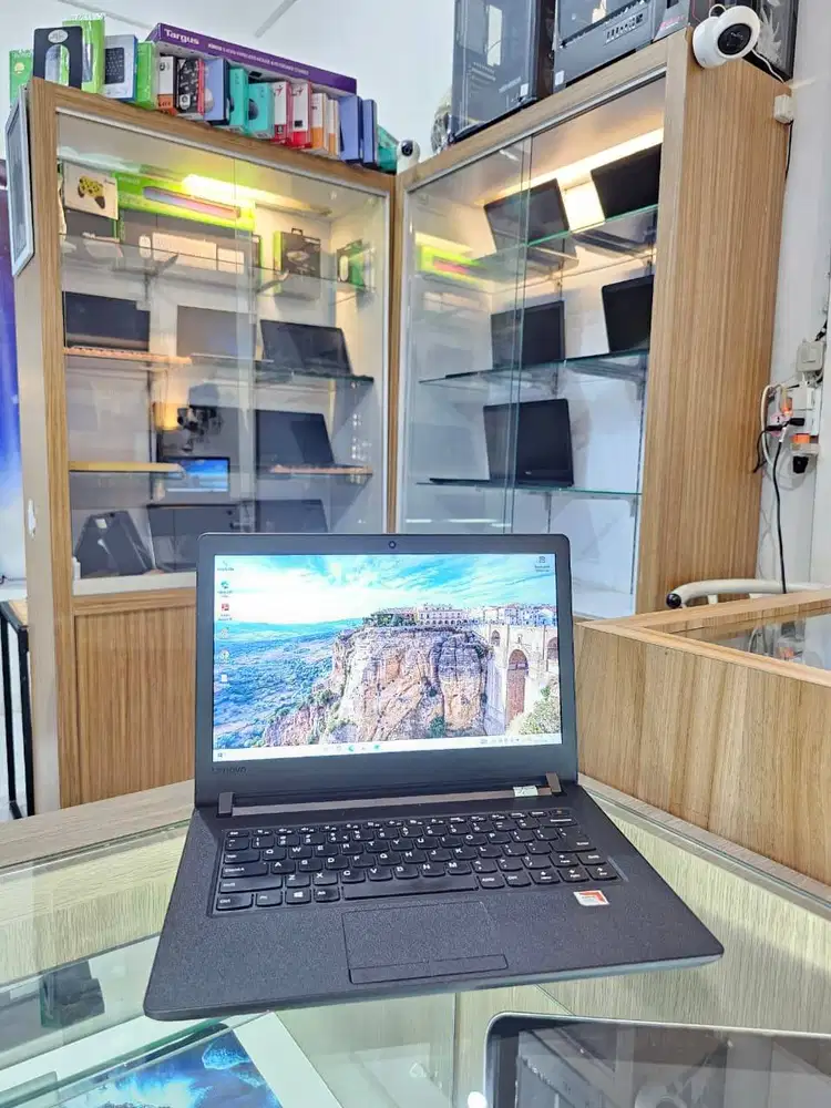 Laptop Design Game VGA Ati Radeon