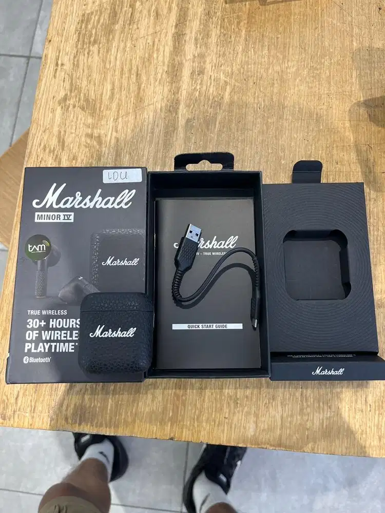 FLASH SALE !! EX DEMO TWS MARSHALL MINOR IV GOOD CONDITION 99% MULUS