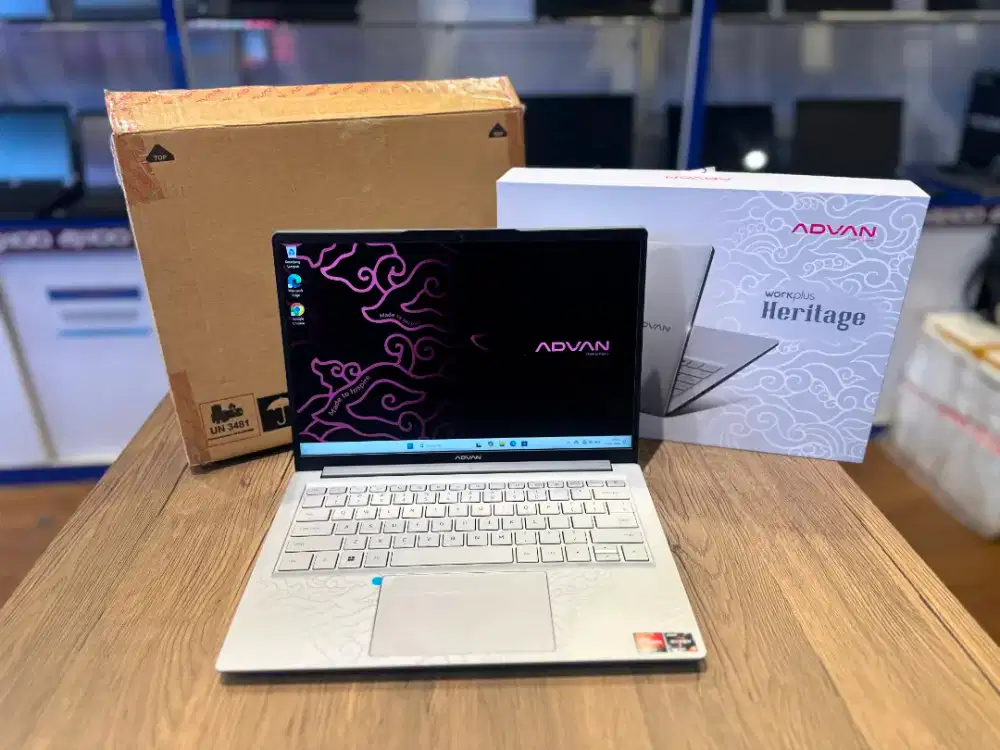 Advan L25b-r57s1 fullset dus Amd Ryzen 5 7535hs Ram 8gb Ssd 512gb