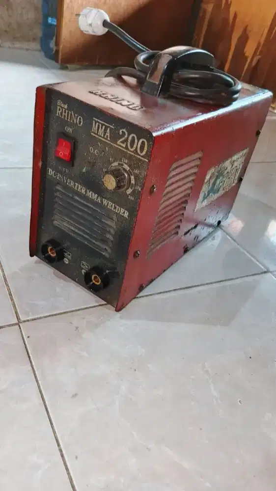 Mesin las Rhino 200