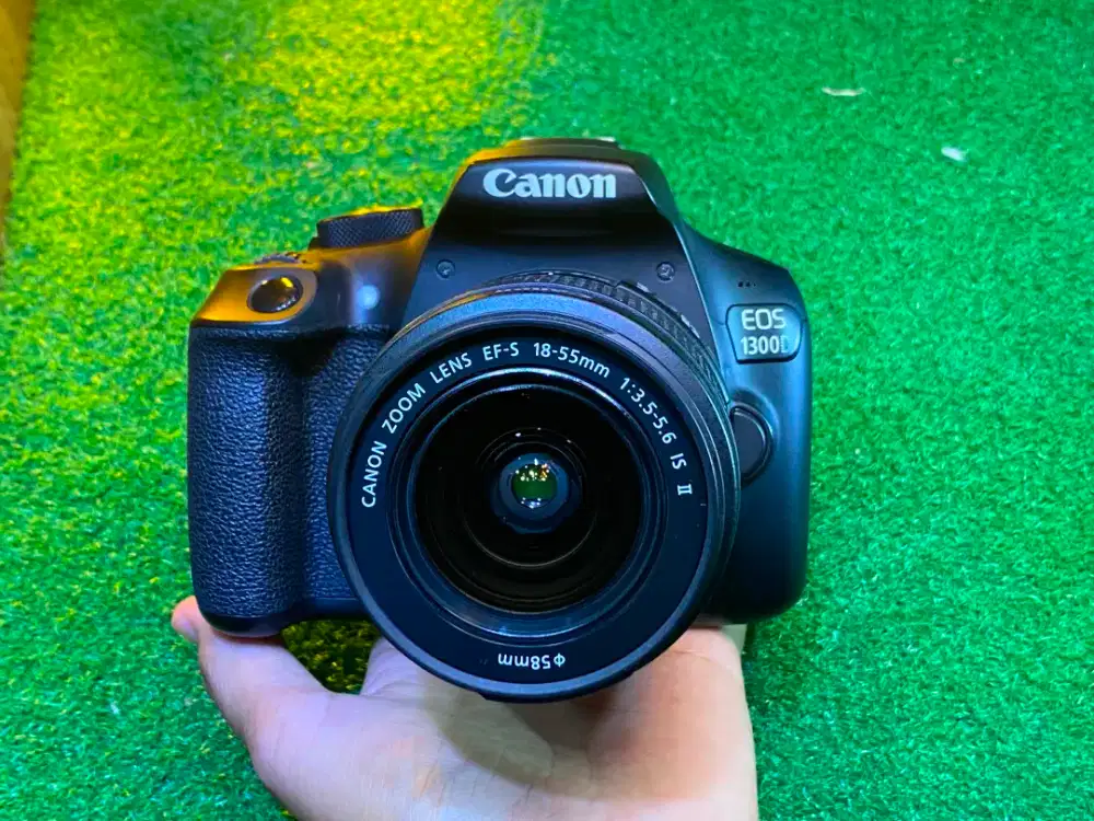 Kamera Canon EOS 1300D