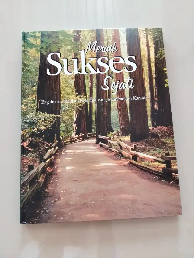 Buku Meraih Sukses Sejati/ Buku Karakter