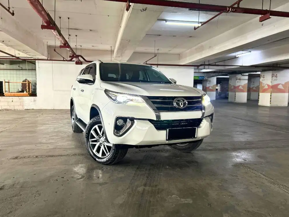 Toyota fortuner vrz 2017 double disc odo 60 ribu km perorangan