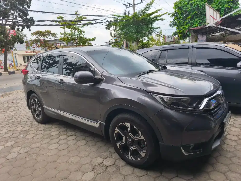 CRV Turbo non prestige 2019 grey plat BE