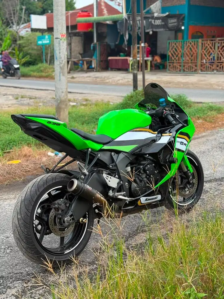 KAWASAKI ZX6R 2025