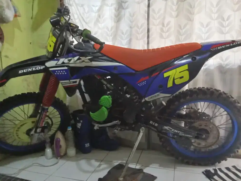 Kawasaki KLX 150 Tahun 2017