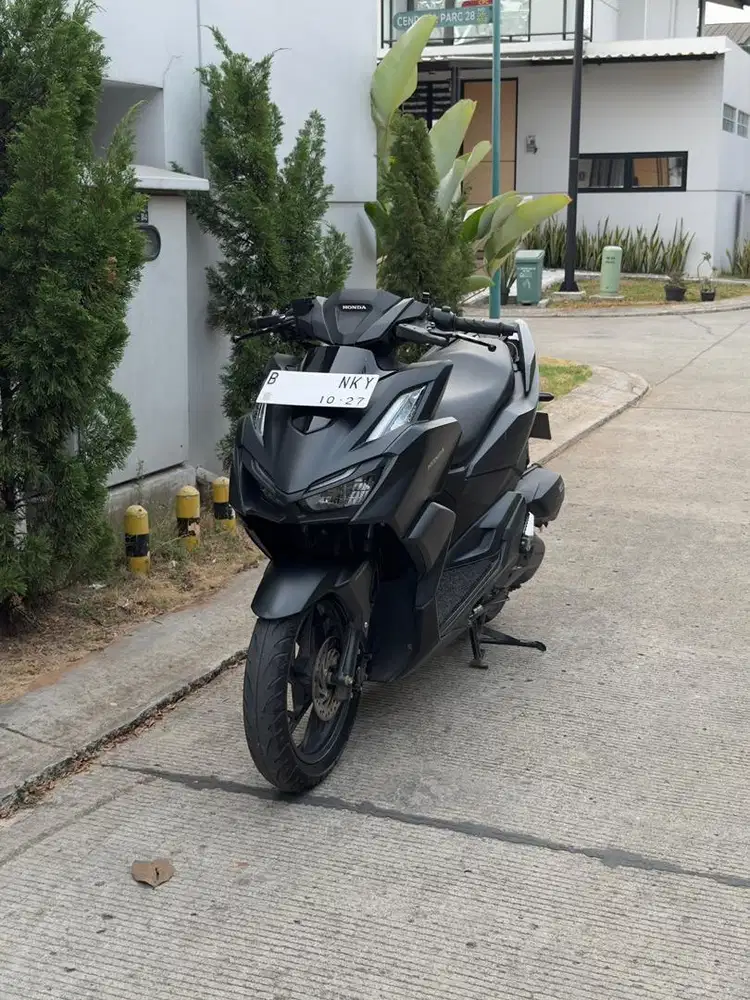 DIJUAL HONDA VARIO 160 NON ABS TAHUN 2022