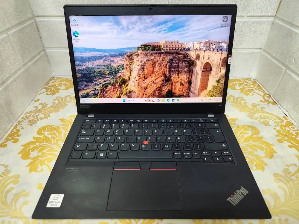 Laptop Lenovo Thinkpad X13 i5 Gen10 Ram 16Gb SSD512Gb Murah Siap Pakai