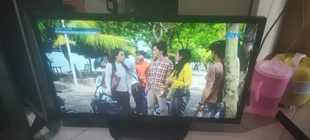 LED LG Analog Tv 32 INCHI mulus