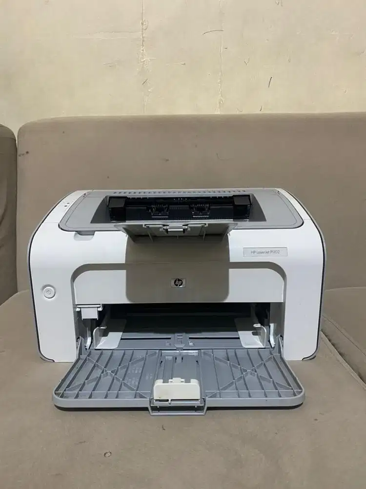 Printer HP LaserJet P1102 murah siap pakai