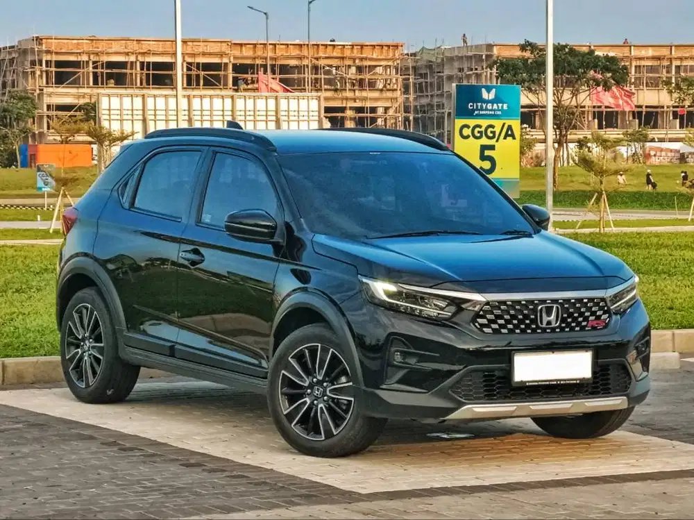 Honda WRV RS AT 2023 (Pajak Panjang, Nopol B Ganjil DKI)
