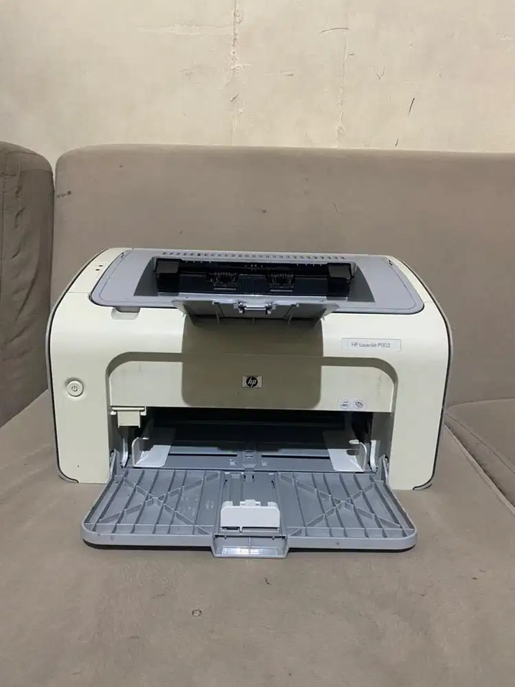Printer HP LaserJet P1102 murah siap pakai