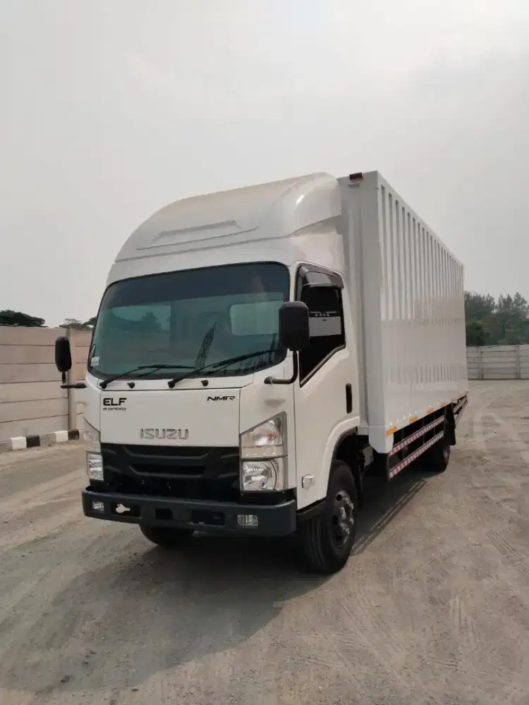 Isuzu Elf NMR L