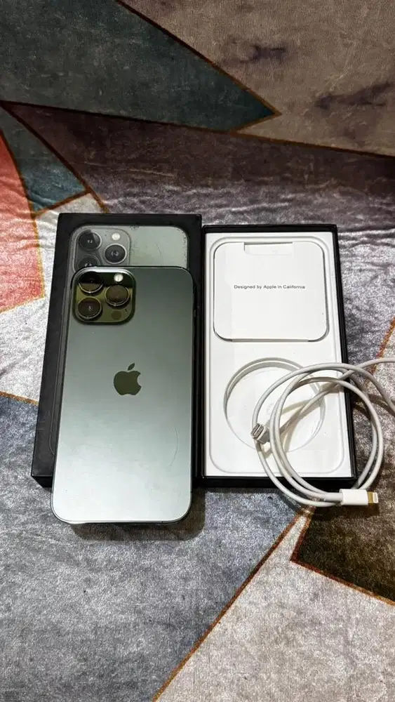 iPhone 13 Pro Max 256GB Alpine Green Original Part Mulus