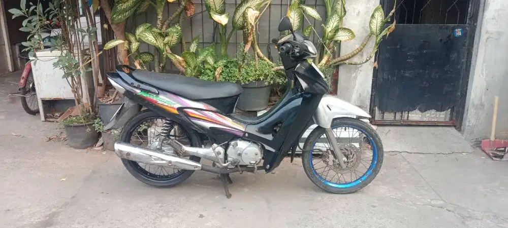 Honda Karisma 125D