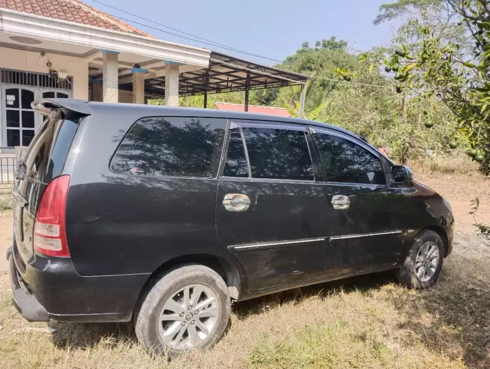 Jual mobil pribadi inova 2008