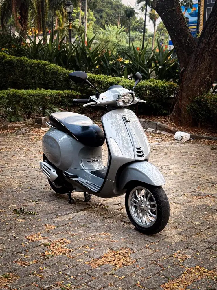 Vespa Sprint 2020