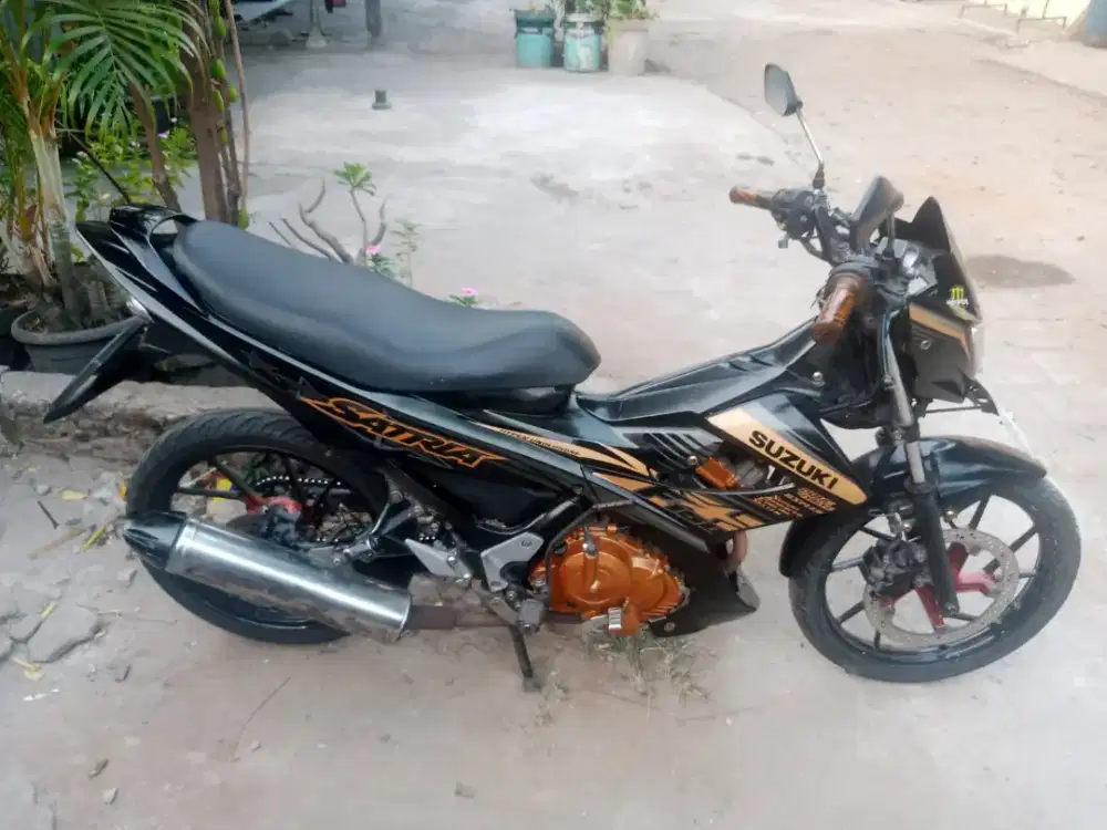 Suzuki satria fu facelift ( 2014 )