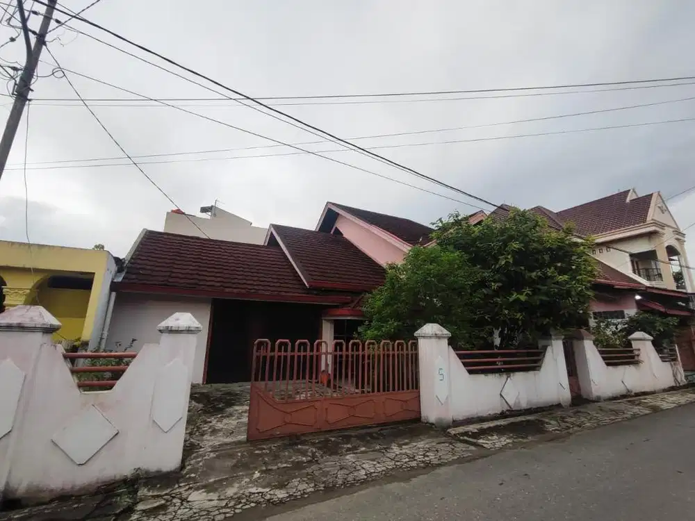 Jual Rumah Padang Utara