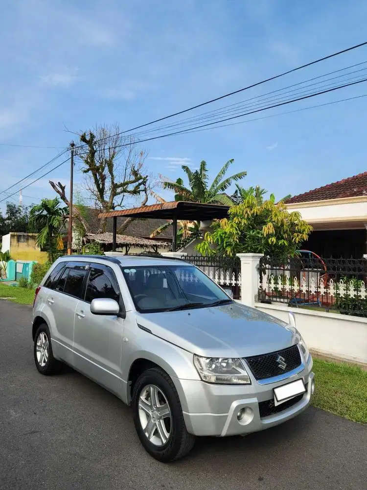 (ODOMETER:60RIBUAN) Suzuki Grand Vitara JLX 2.0 Tahun 2008 Manual