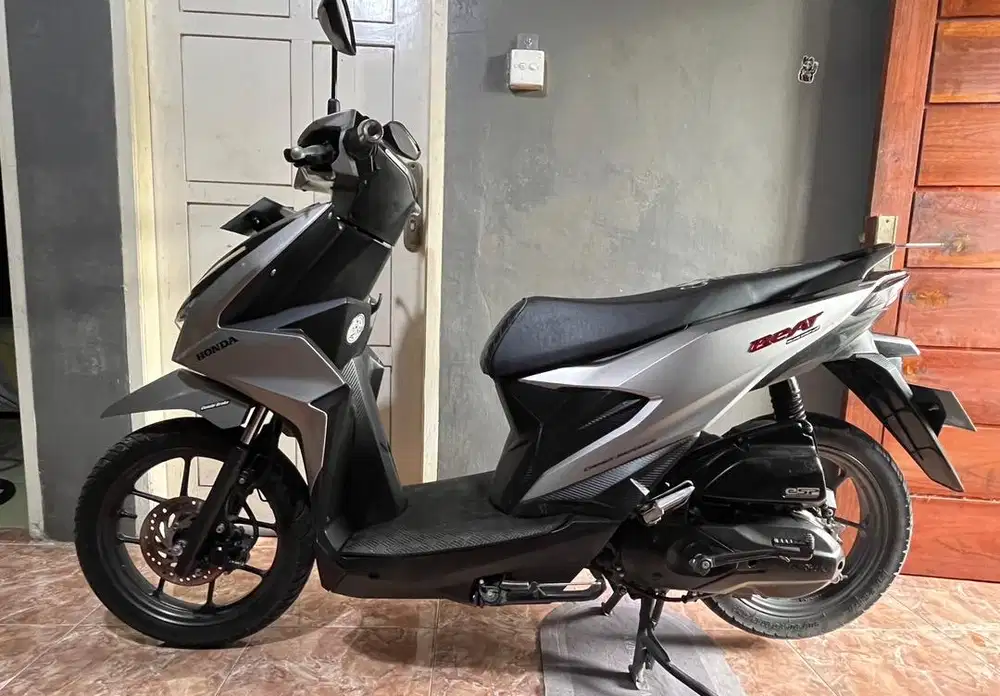 Di jual beat delux tahun 2021-2022 Surat surat lengkao