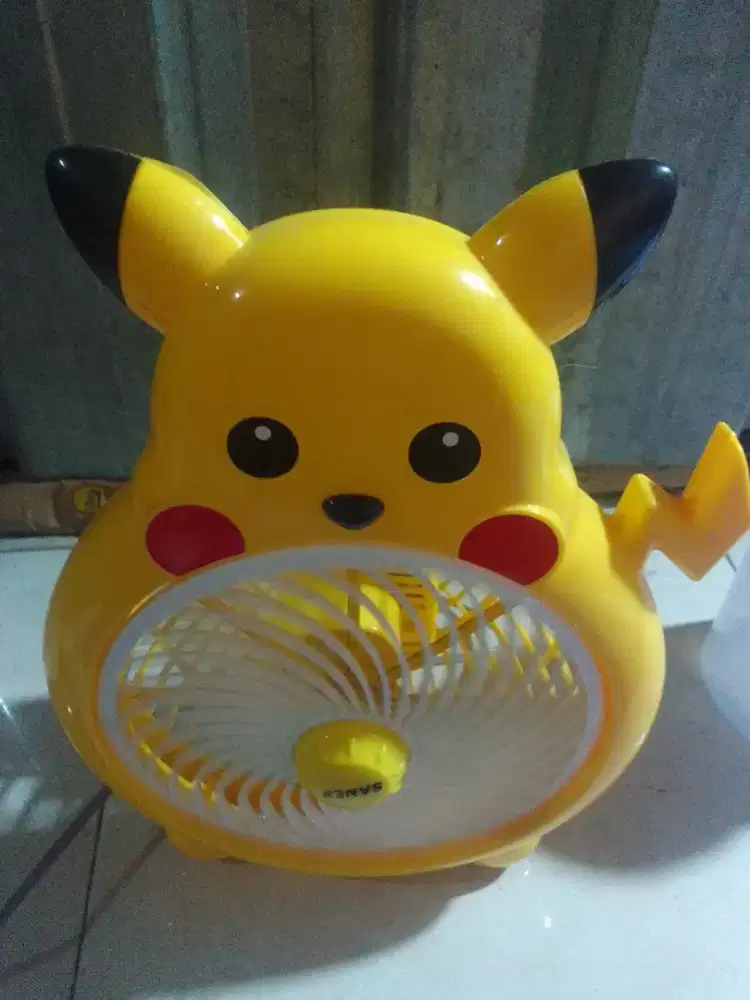 Kipas mini pokemon