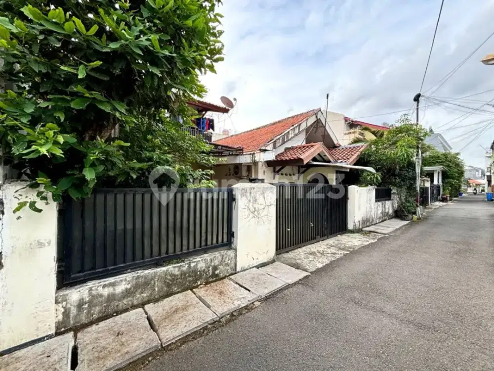 17 Juta Permeter! bisa Dibelah 2, Cocok Utk Investor ( Tebet Barat )