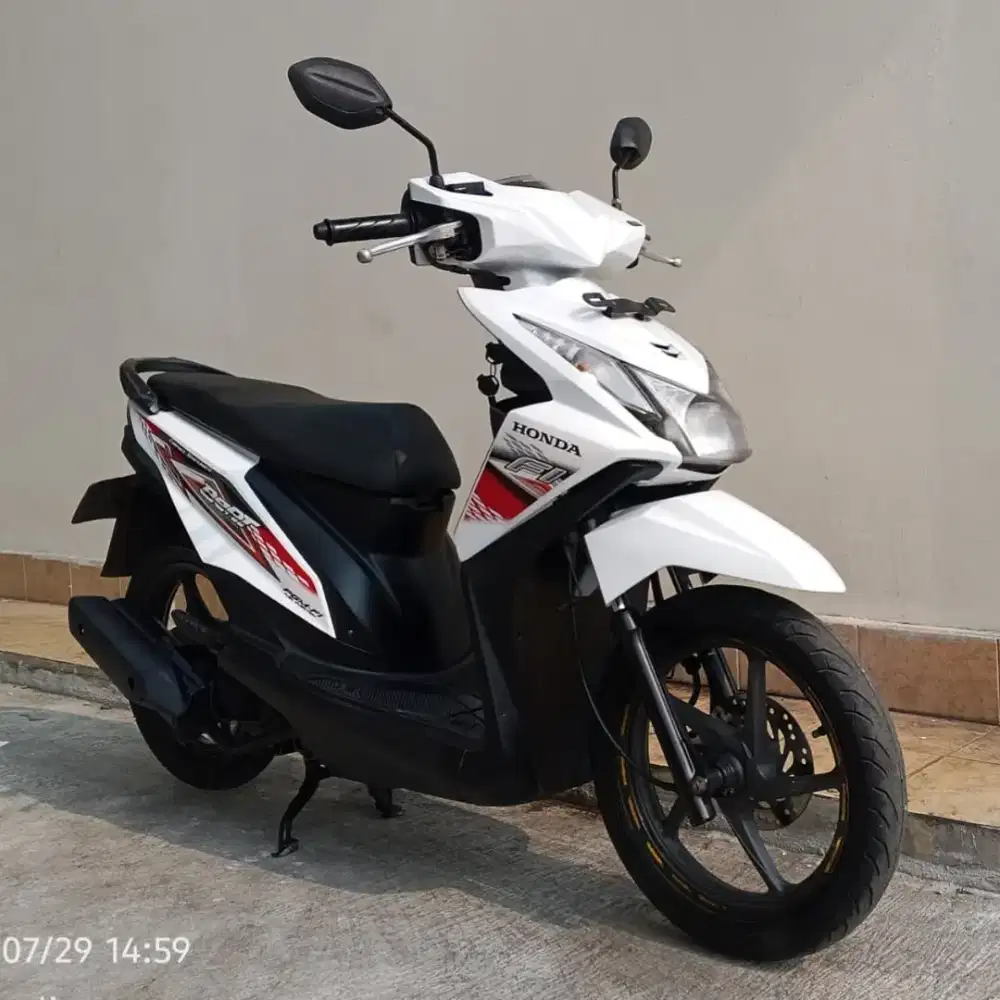HONDA BEAT FI TAHUN 2014 CASH ONLY