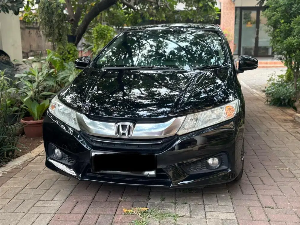 Honda City RS 1500 tahun 2015, pemakaian 2016, matic hitam metallic