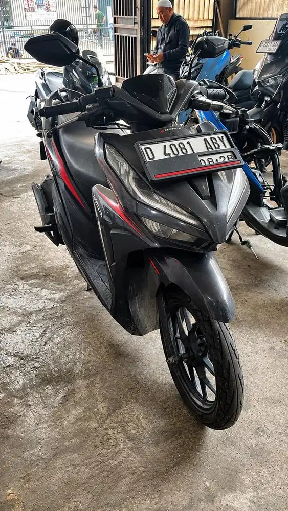 VARIO 2018 125cc HITAM PAJAK AMAN