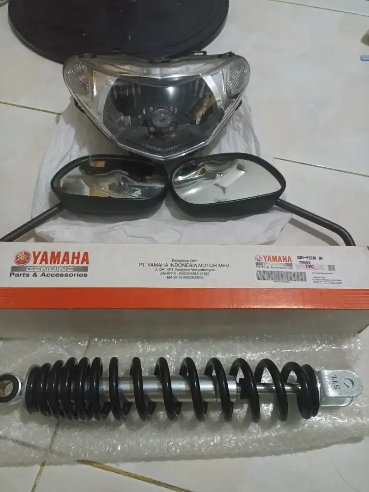 Di jual aja banda Mio smile