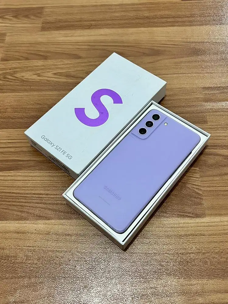 Samsung S21 FE 5G 8/256gb SEIN Fullset