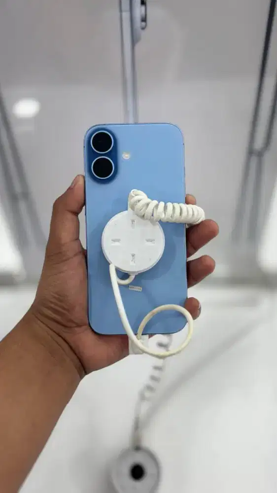 iPhone 16 256GB